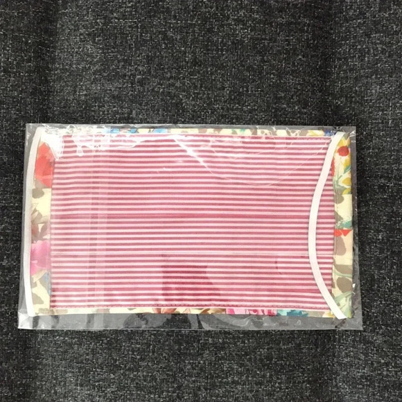 Johnny Was Fabric Face Mask - Picture 2 of 2